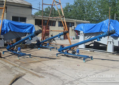 移動式螺旋輸送機生產完成
